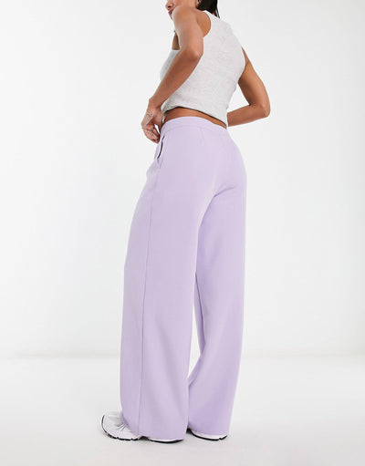 Slouchy dad pants in brown