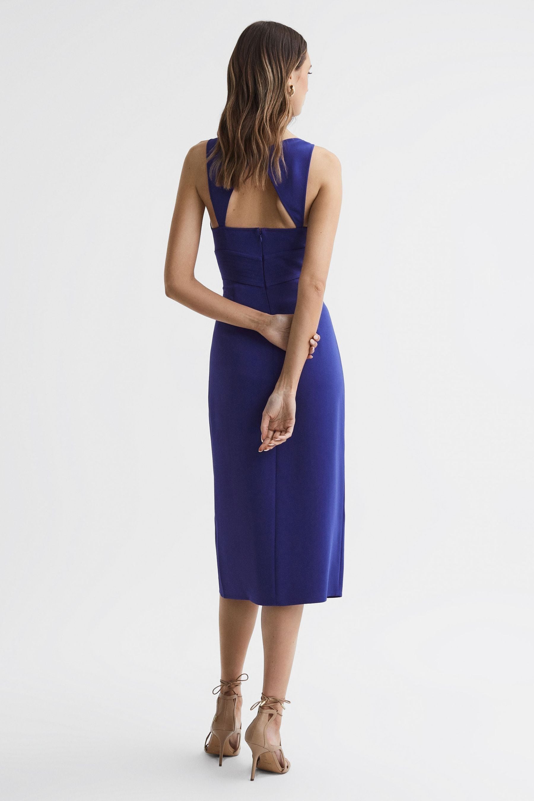 Sleek Bodycon Midi Dress with Cut Out Detail