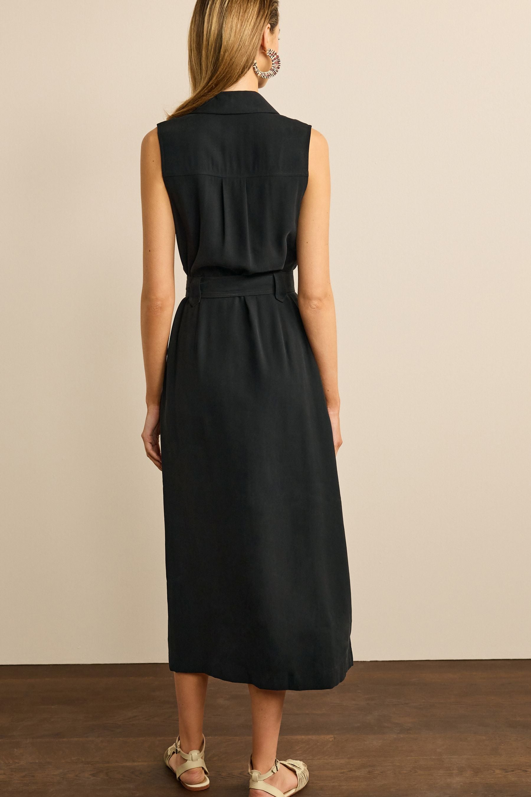 Sleeveless Belted Button Down Women Dress
