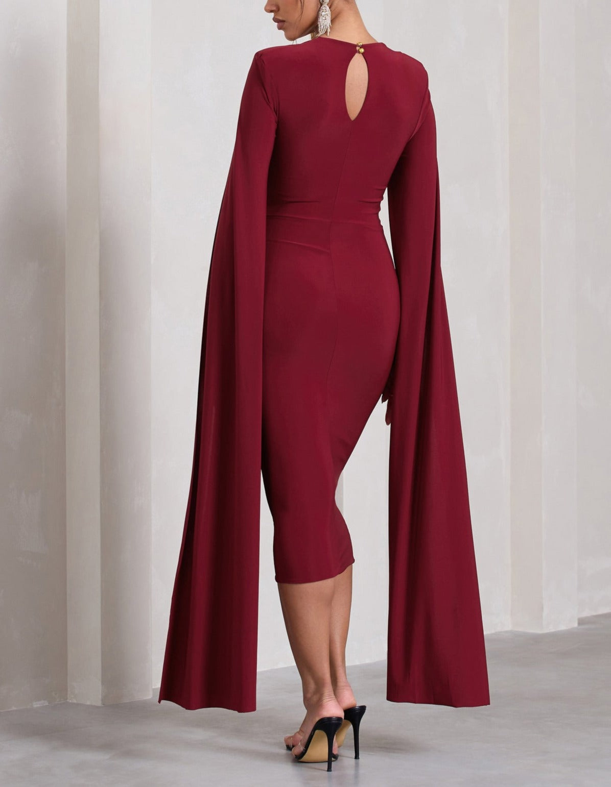 Gorgeous Midi Dress with Cape Sleeves