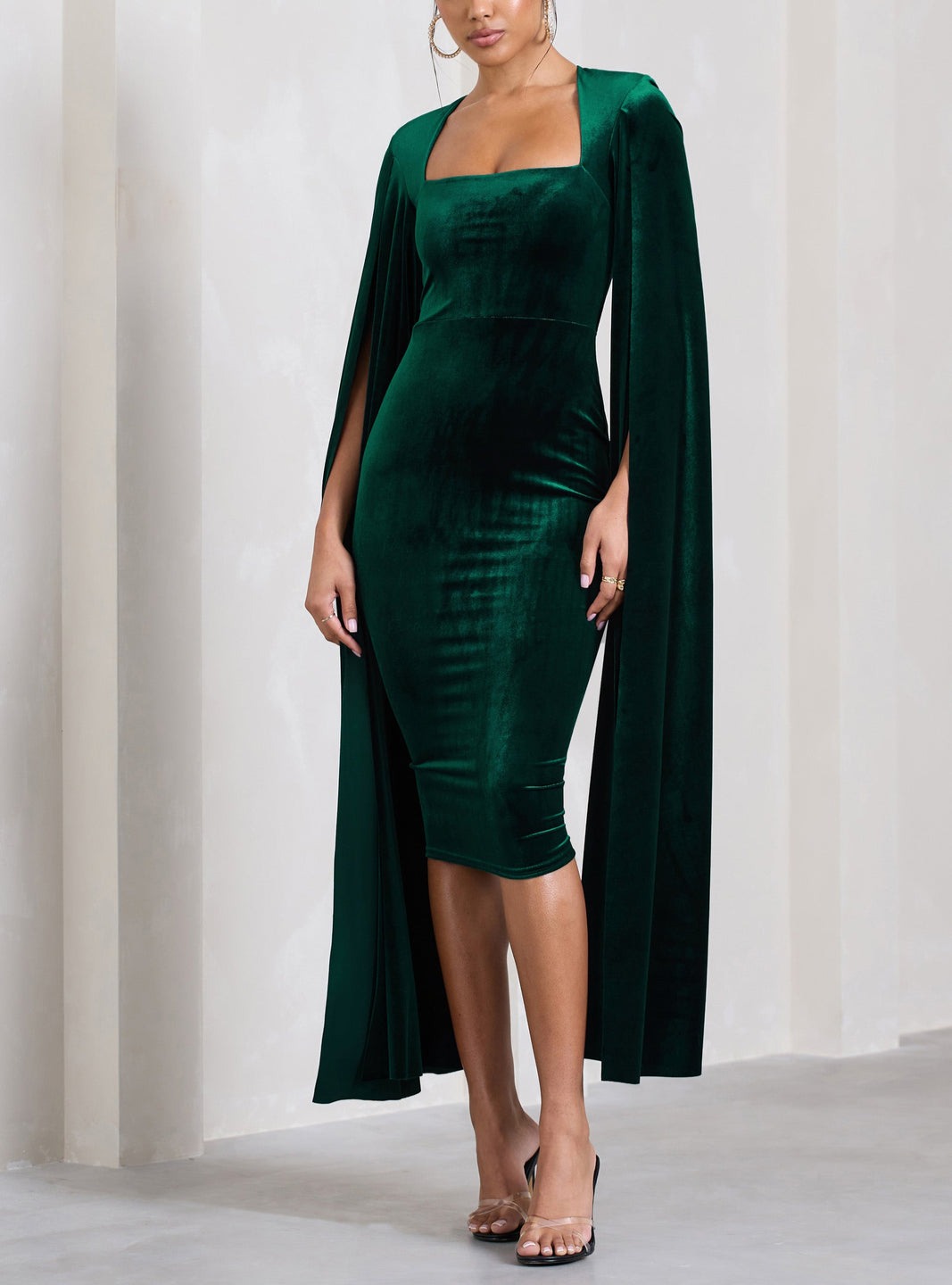 Regal Velvet Midi Dress with Cape Sleeves