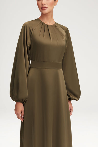 Modest / Muslim Baloon Sleeves in Satin For Women